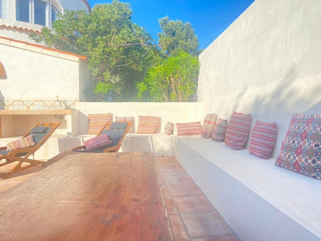 Beautiful Villa With Pool, Barbecue, And Garden Jávea Kültér fotó